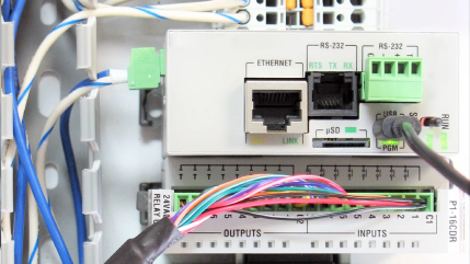 Convertisseur RS-232 vers Ethernet